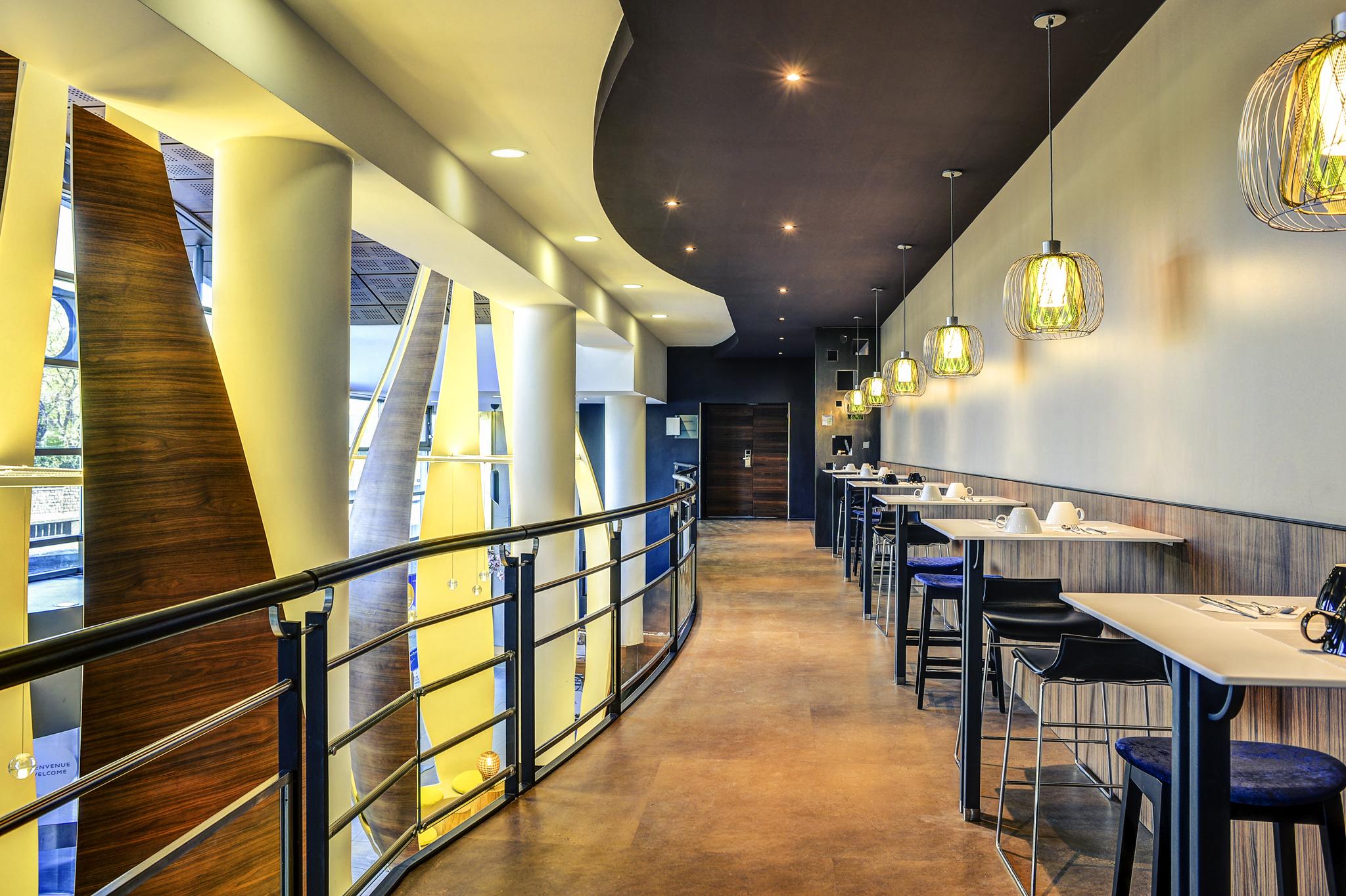 Novotel Paris 14 Porte D'Orleans Restoran gambar